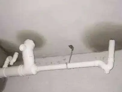 英吉沙卫生间测漏水的几种情景